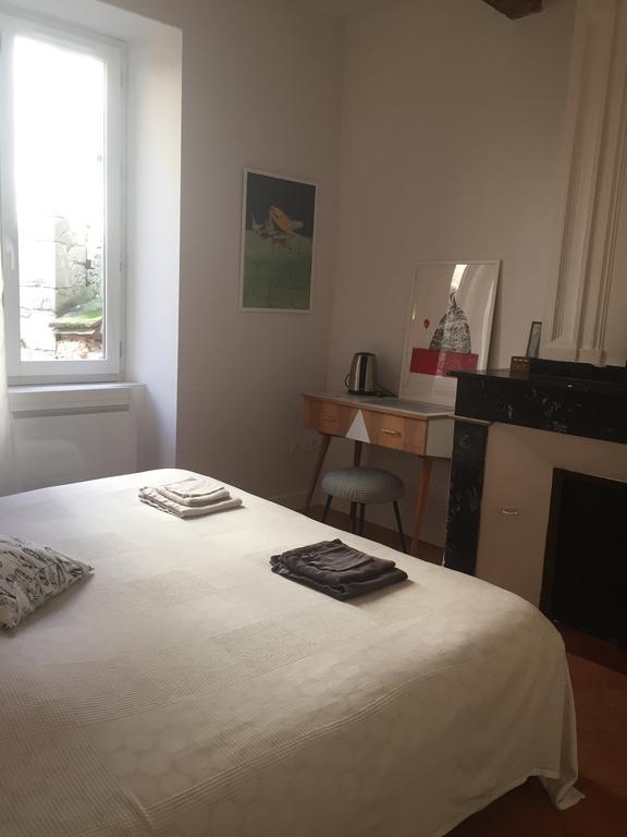 B&B Le Chat Qui Dort Montricoux Εξωτερικό φωτογραφία