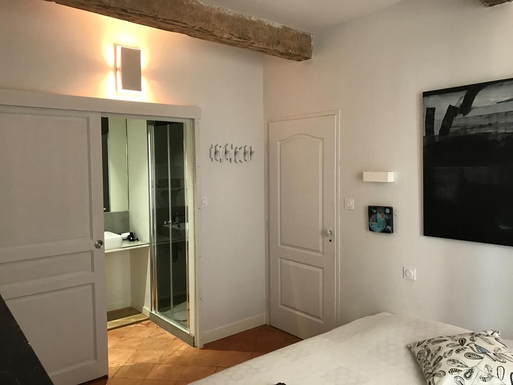 B&B Le Chat Qui Dort Montricoux Εξωτερικό φωτογραφία