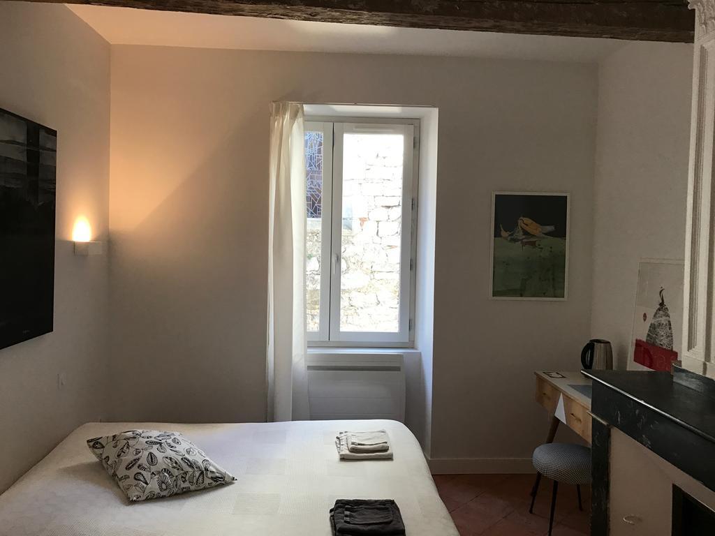 B&B Le Chat Qui Dort Montricoux Εξωτερικό φωτογραφία